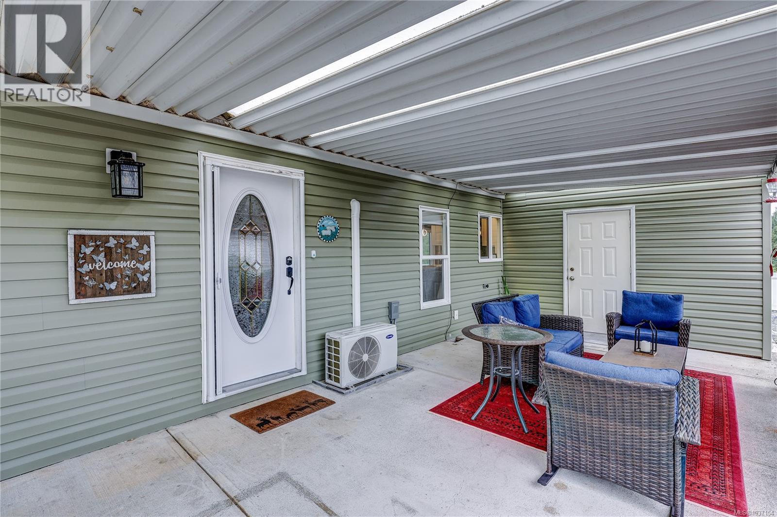 1026 Collier Cres - 24