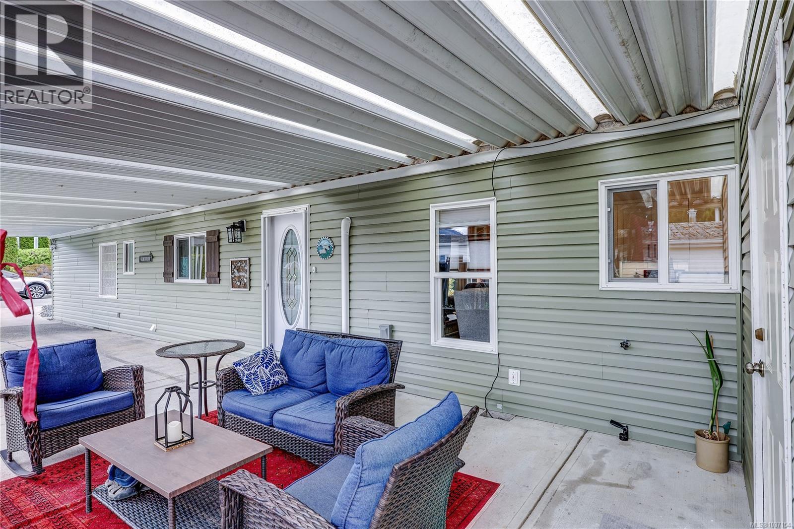 1026 Collier Cres - 27