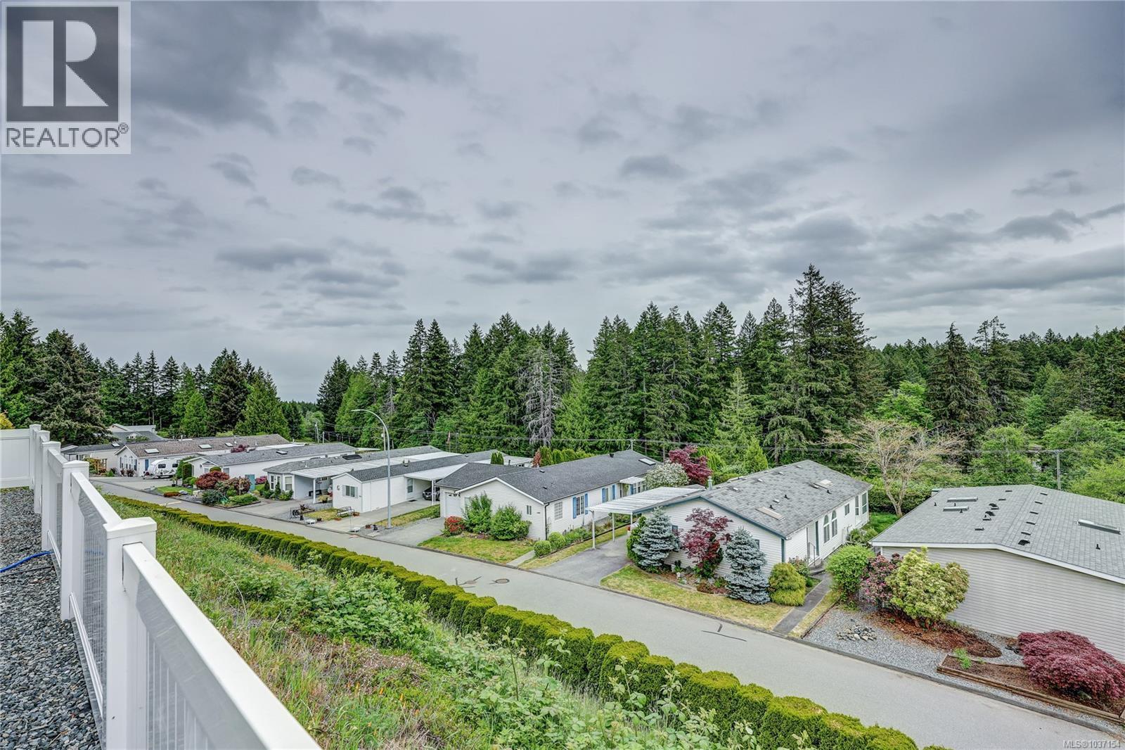 1026 Collier Cres - 30
