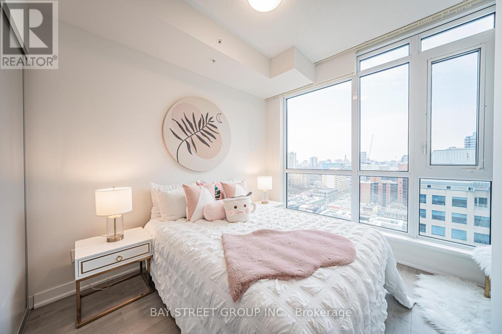 #1502 30 NELSON STREET - 8
