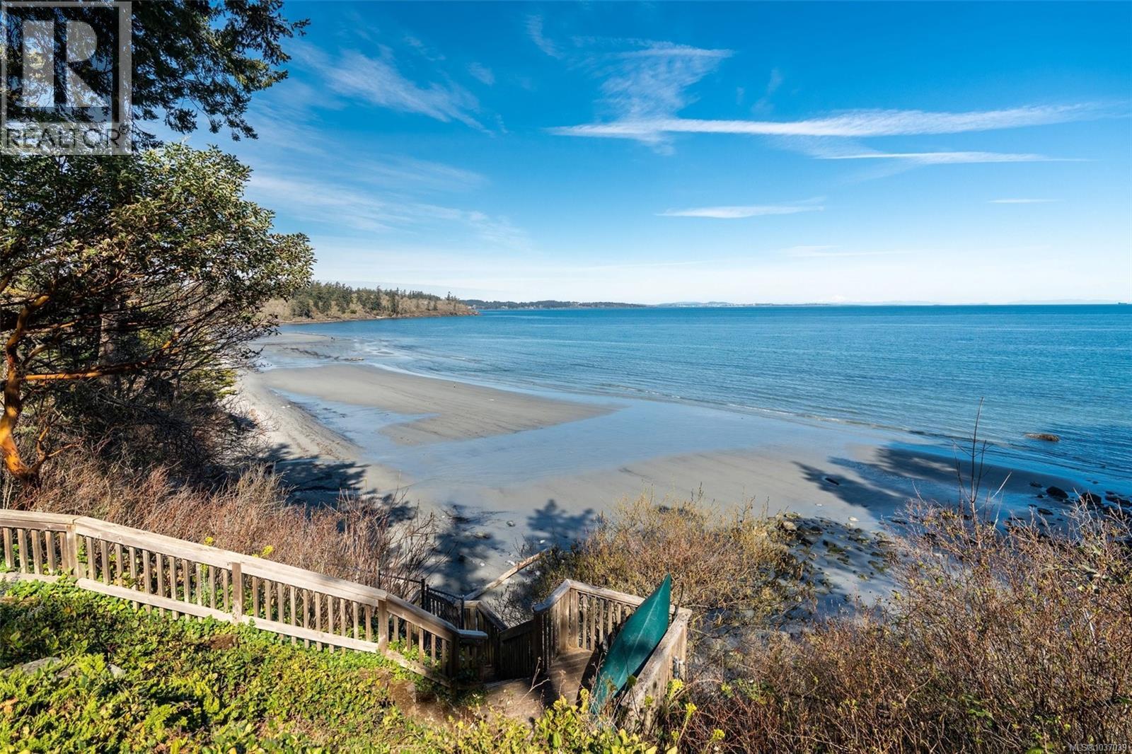 5289 William Head Rd - 72