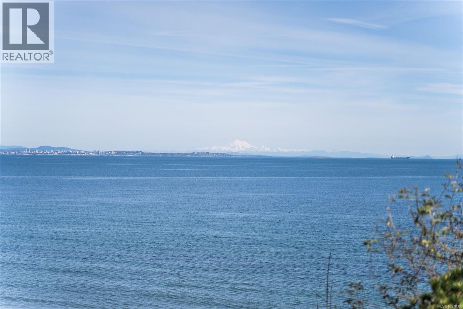 5289 William Head Rd - 66