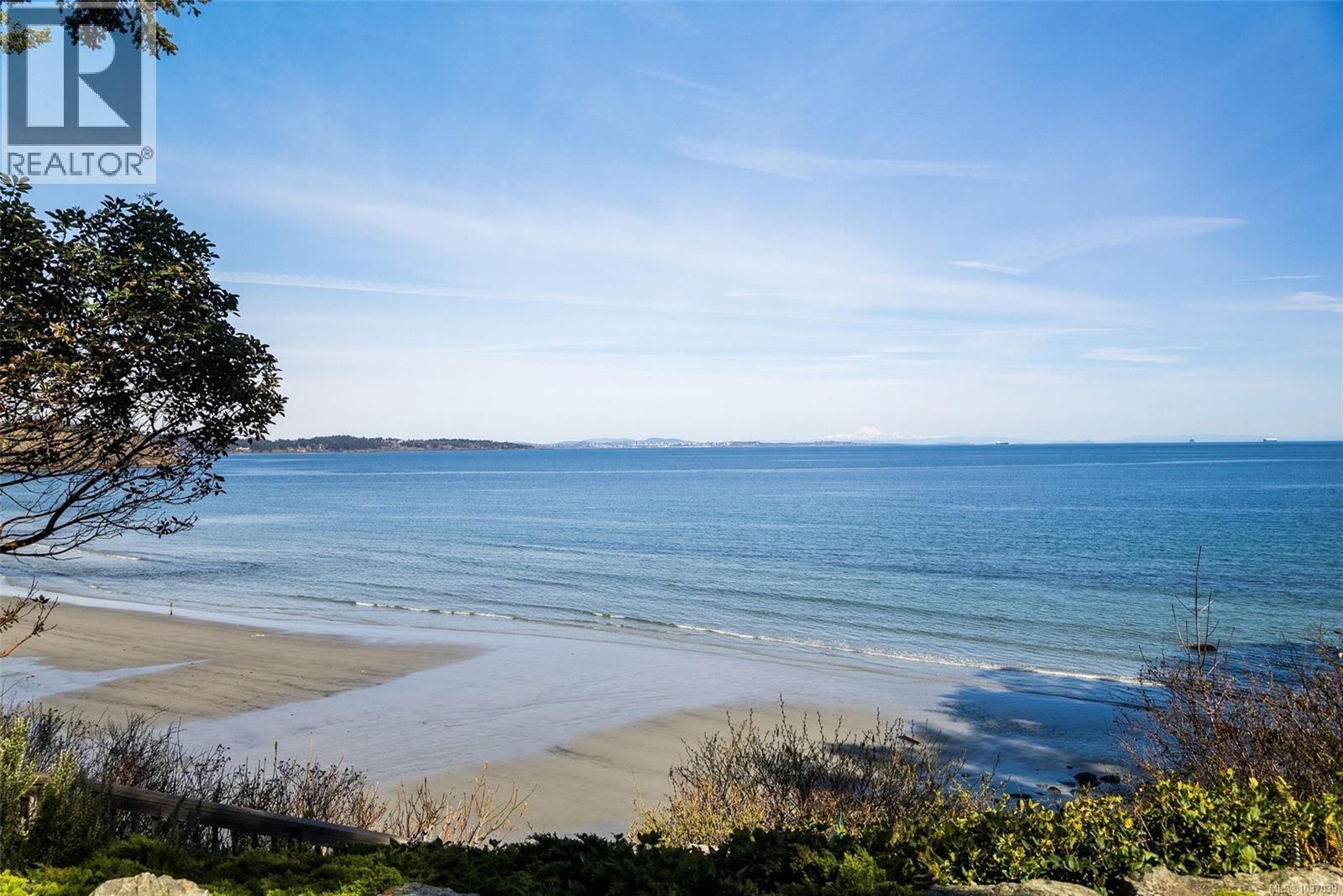 5289 William Head Rd - 75