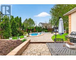 2439 Bridge Road, Oakville, ON L6L2G9 Photo 40