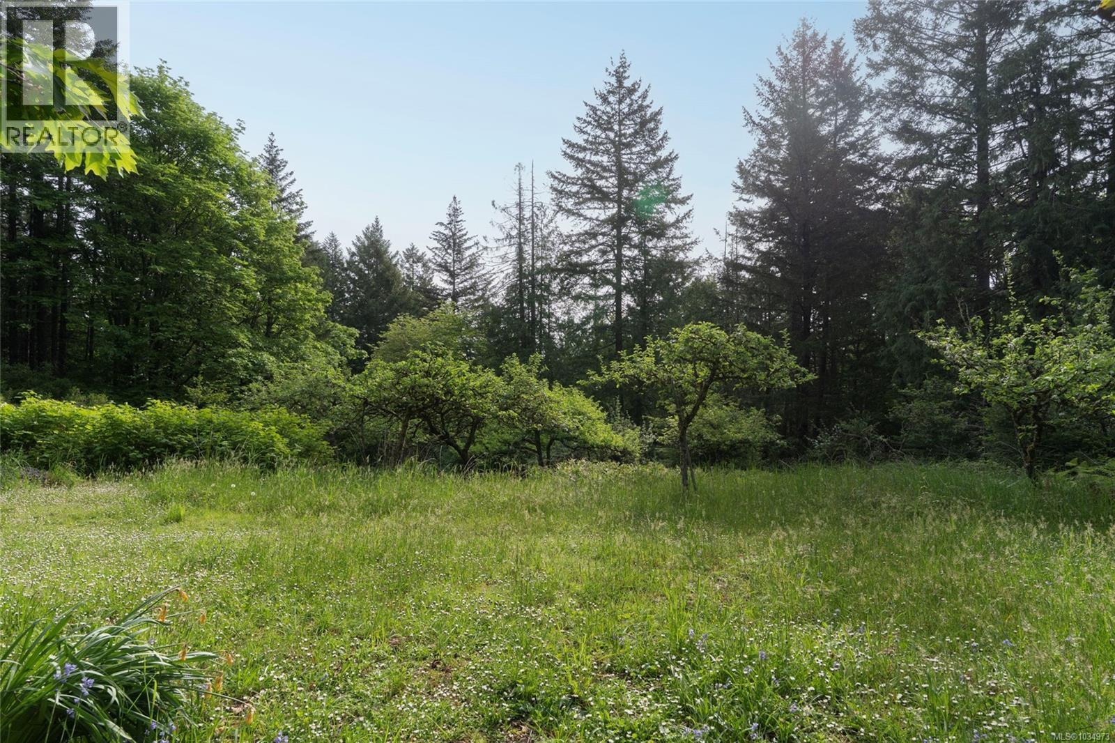 5924 Old West Saanich Rd - 4