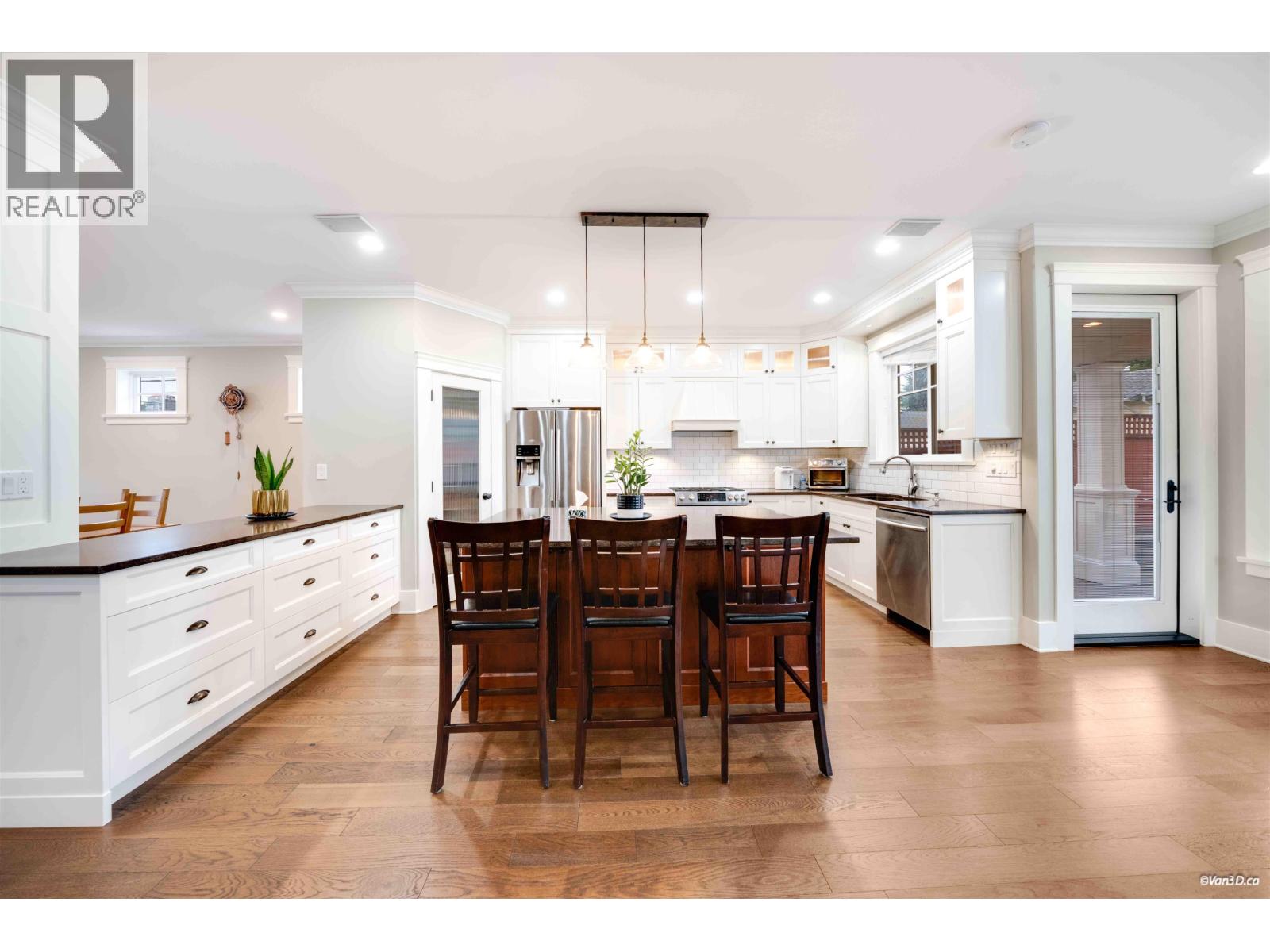 221 NINTH AVENUE, New Westminster