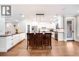 221 Ninth Avenue, New Westminster, BC V3L2A2 Photo 12