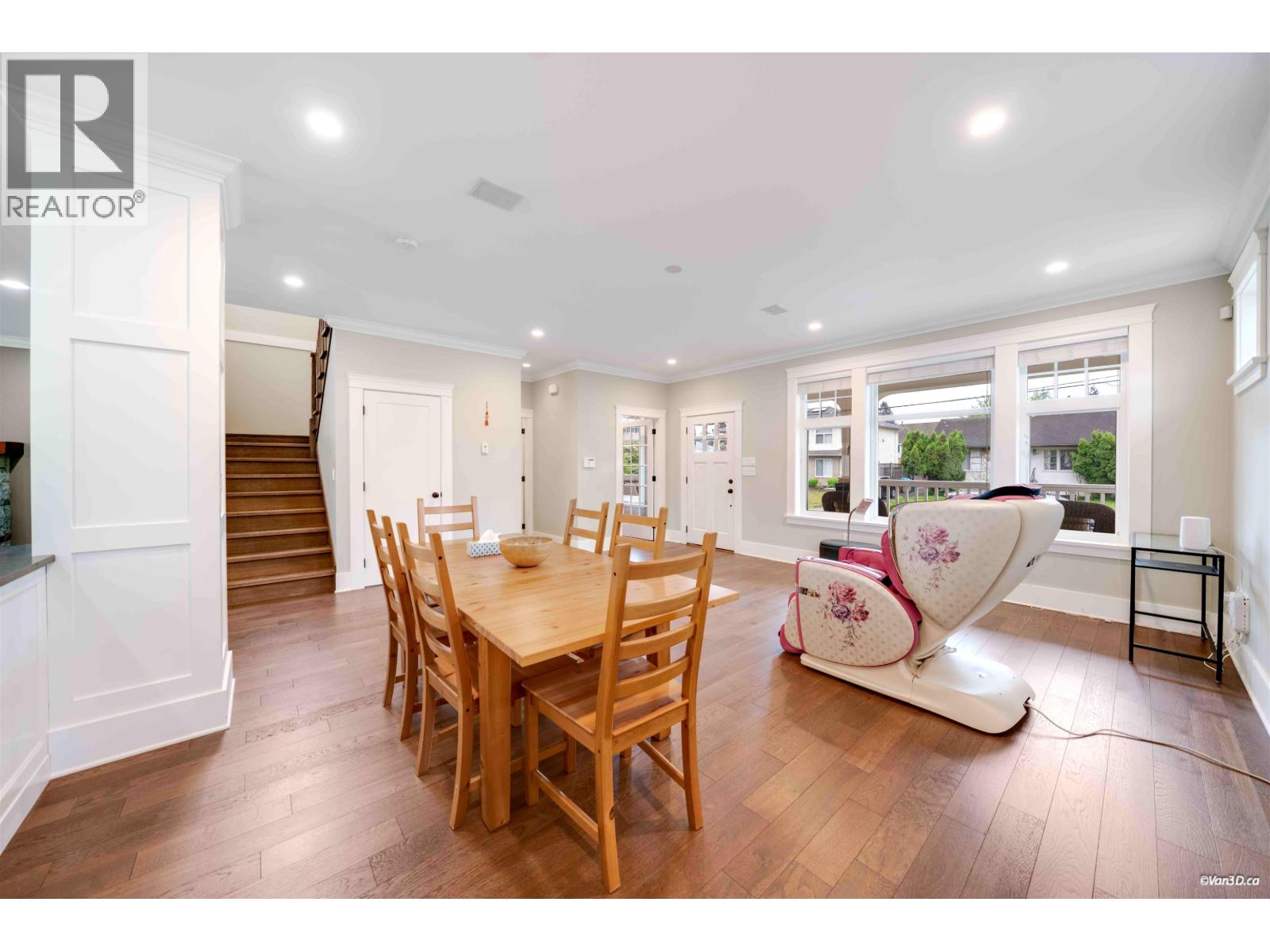 221 NINTH AVENUE, New Westminster