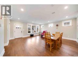 221 Ninth Avenue, New Westminster, BC V3L2A2 Photo 11
