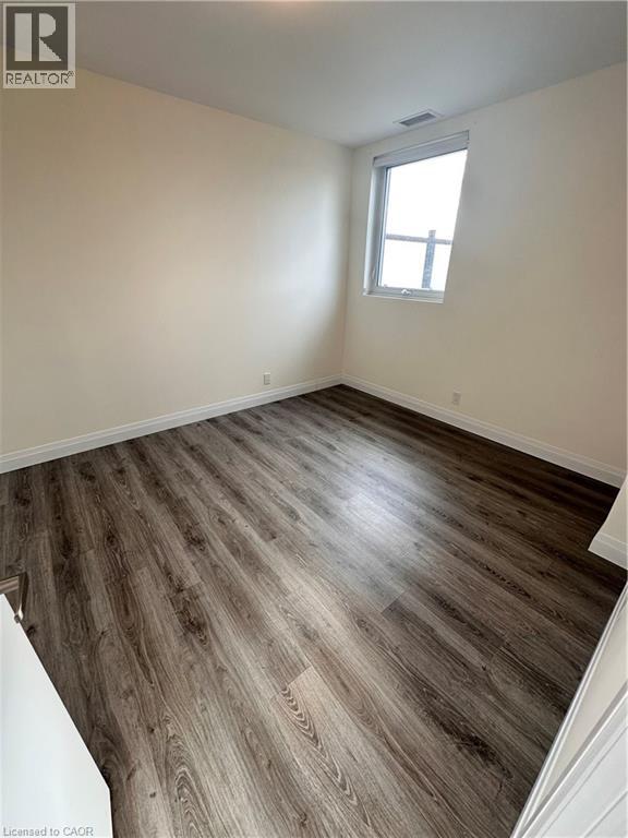 104 GARMENT Street Unit# 408, Kitchener, Ontario, N2G0C8 — Photo 4