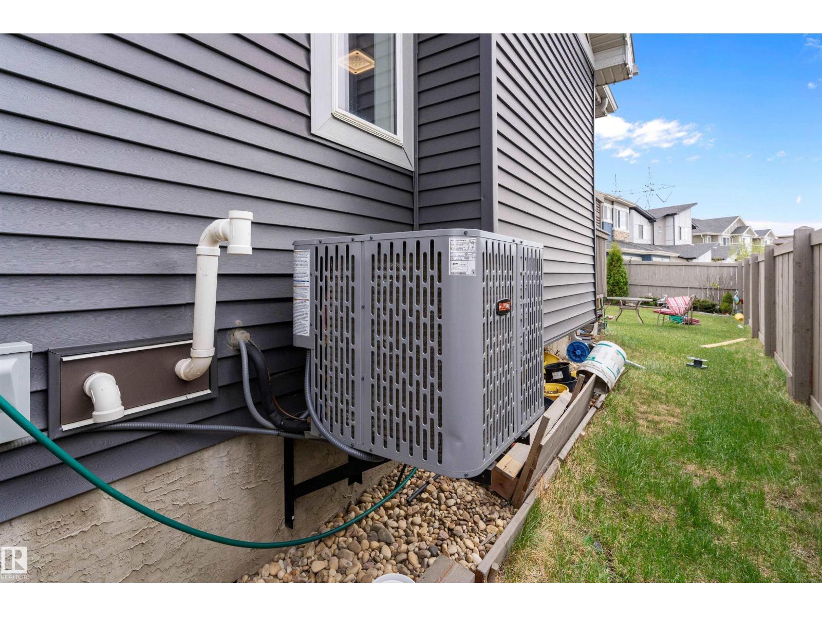 8729 Carson WY SW - 39