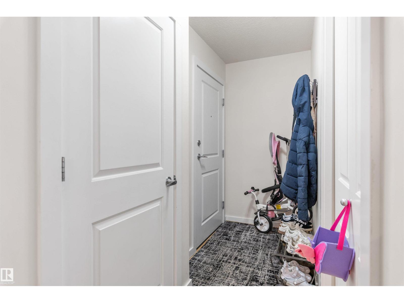 #110 9517 160 AV NW, Edmonton