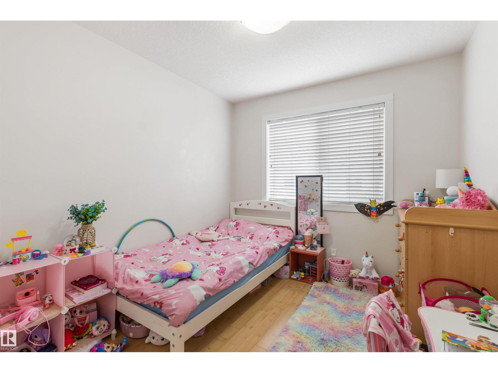 #110 9517 160 AV NW, Edmonton