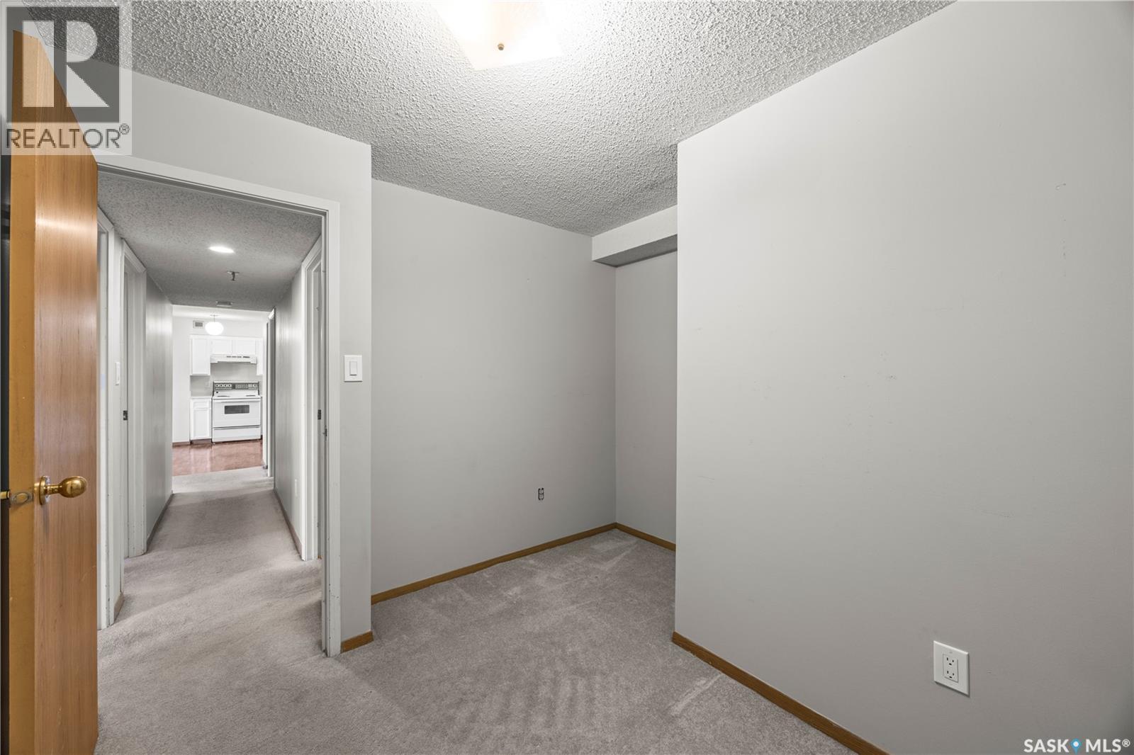 #404 405 5th AVENUE N - 14