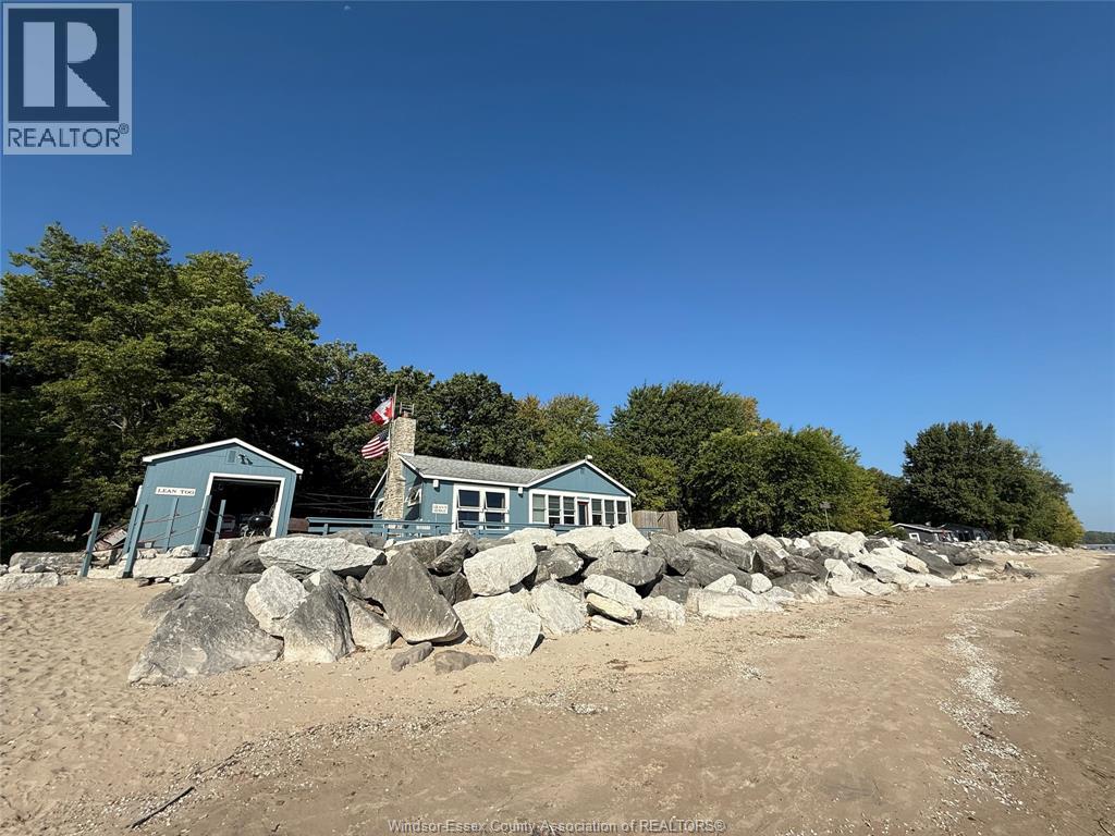 1487 East Shore ROAD - 11