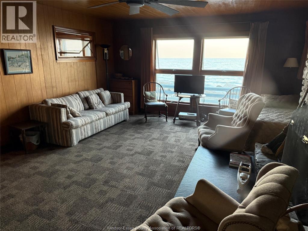 1487 East Shore ROAD - 14