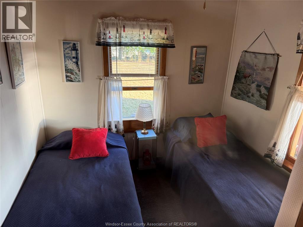 1487 East Shore ROAD - 17