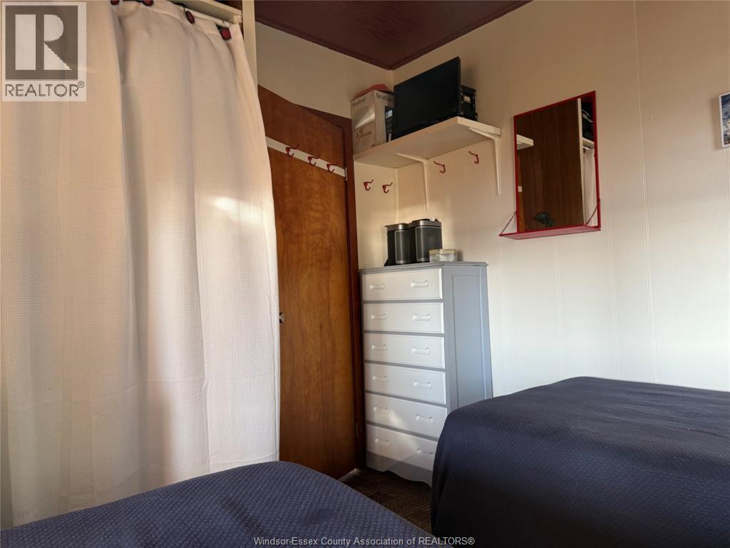 1487 East Shore ROAD - 18