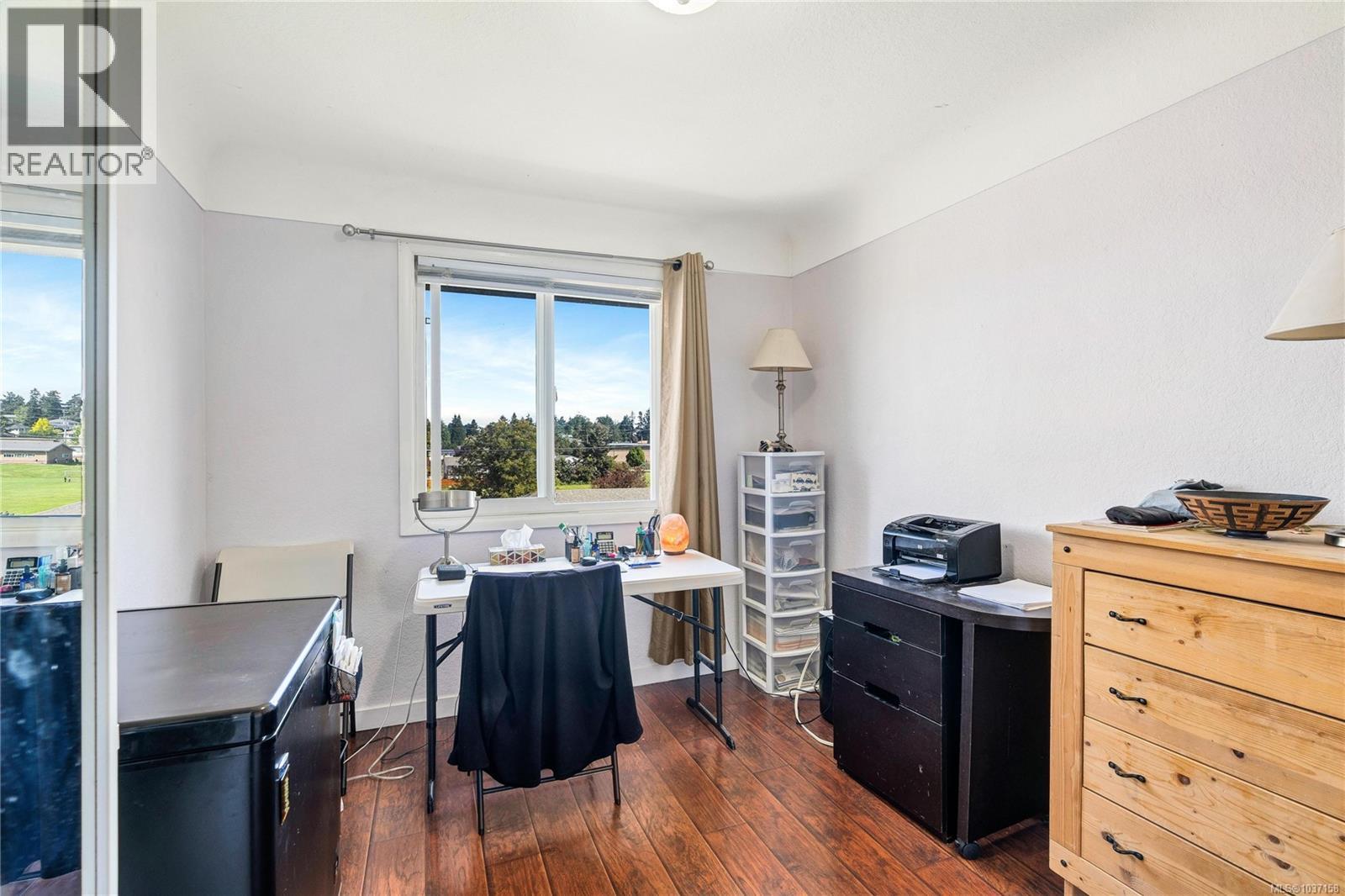  565 Baker Street, Saanich