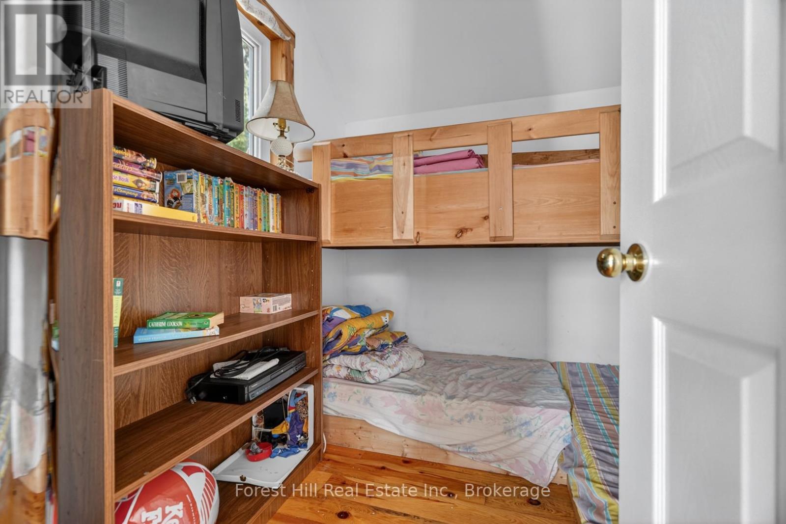 10835 RAVEN LAKE WEST SHORE TOWNSHIP - 48