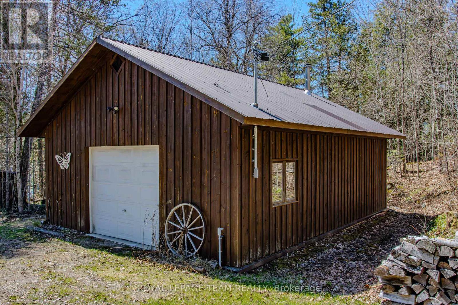 58 LULOFF LANE - 13