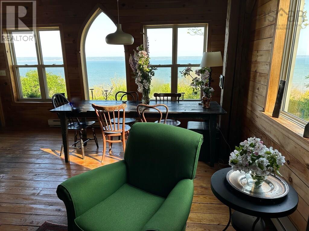 9482 Highway 217 - 11