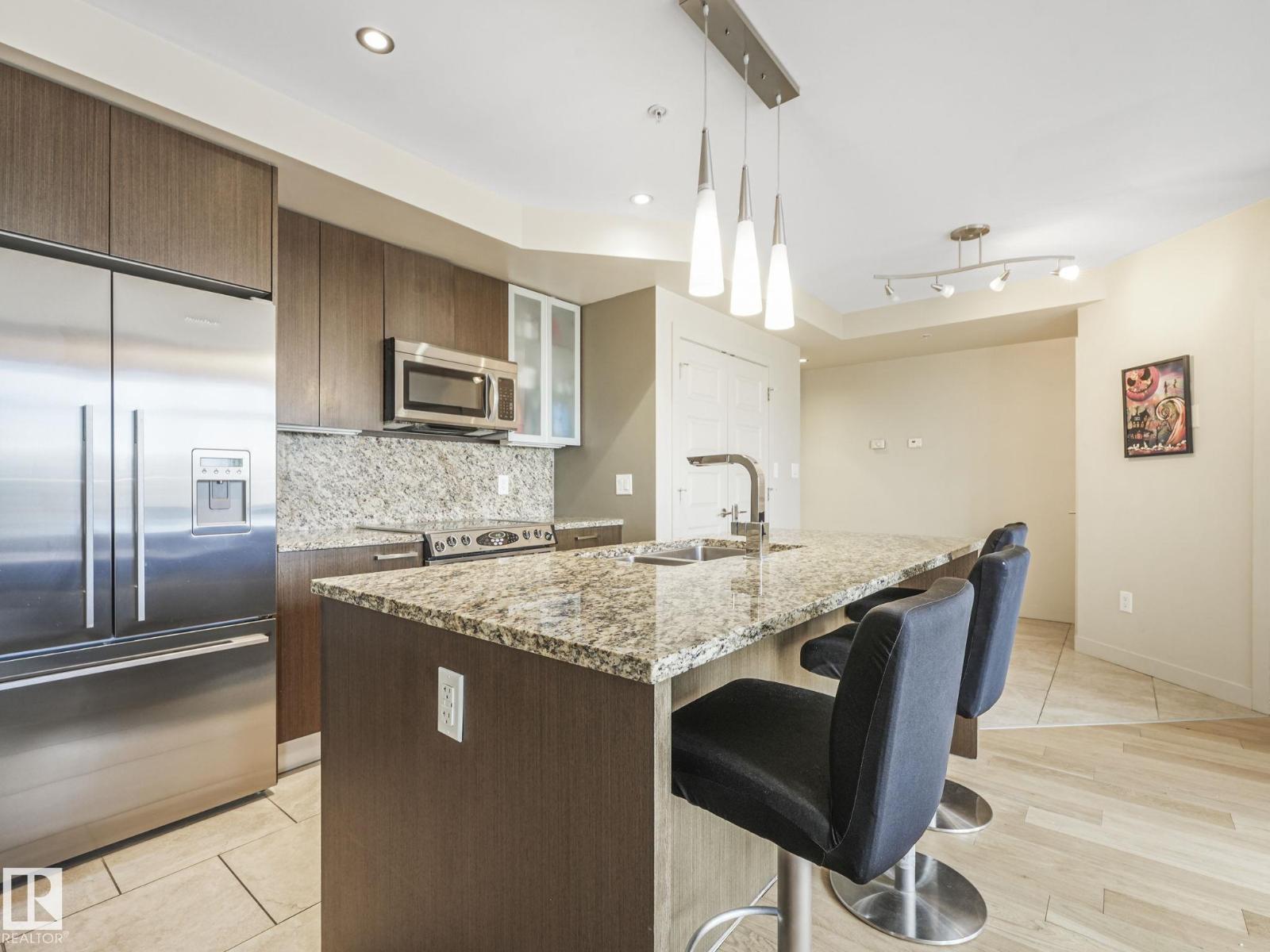 #801 10388 105 ST NW - 1