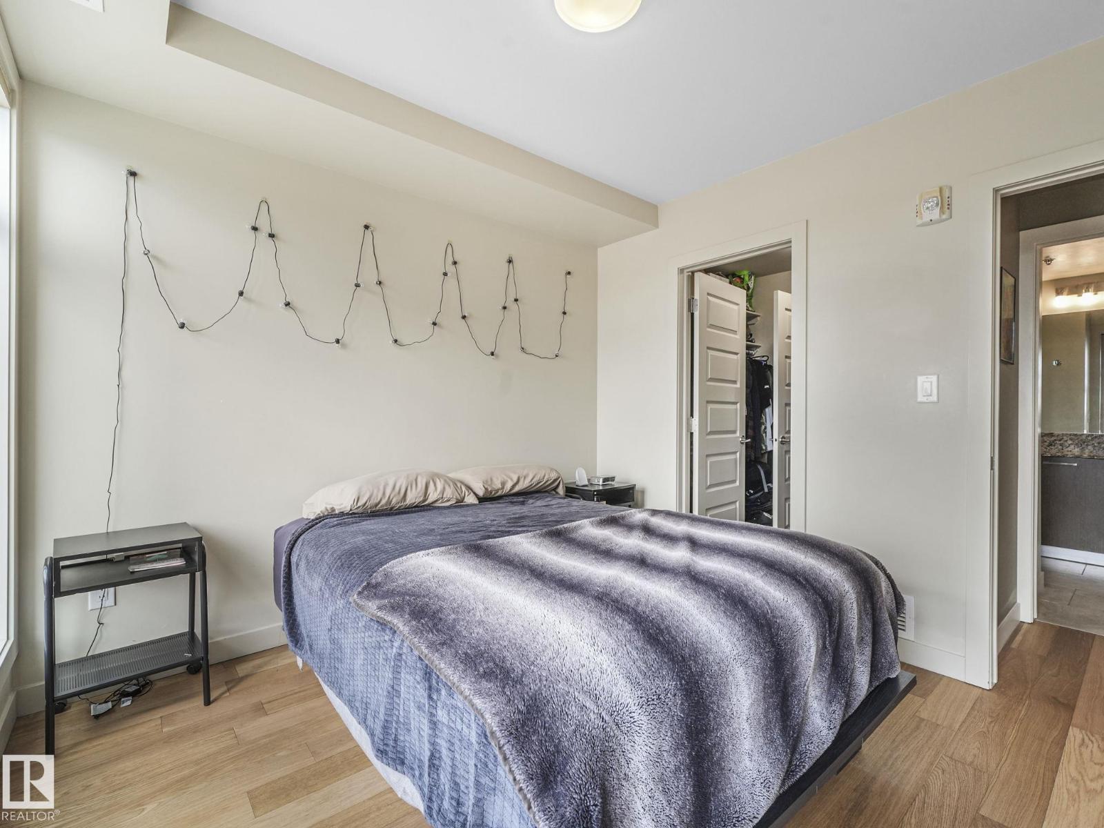 #801 10388 105 ST NW - 19