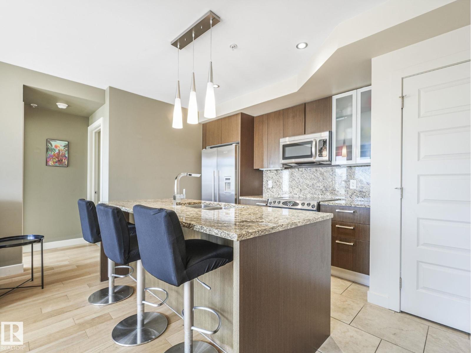 #801 10388 105 ST NW - 8