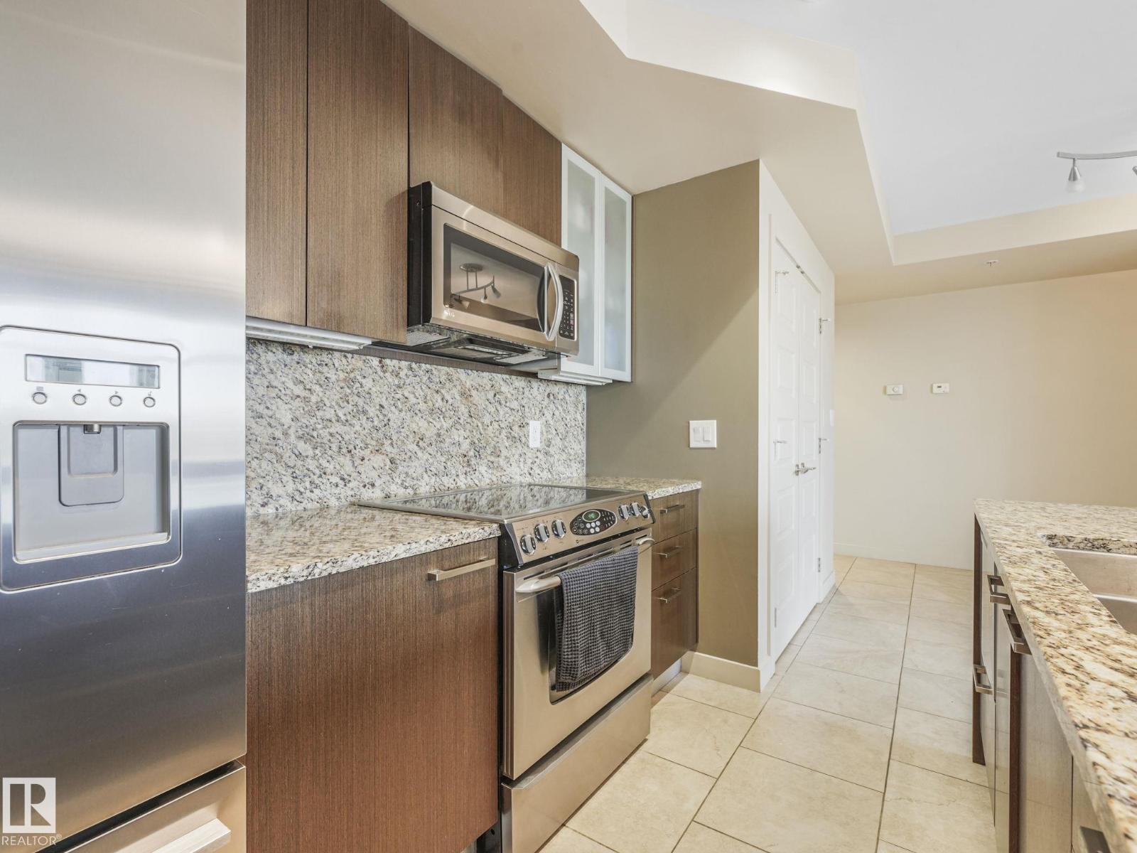 #801 10388 105 ST NW - 9