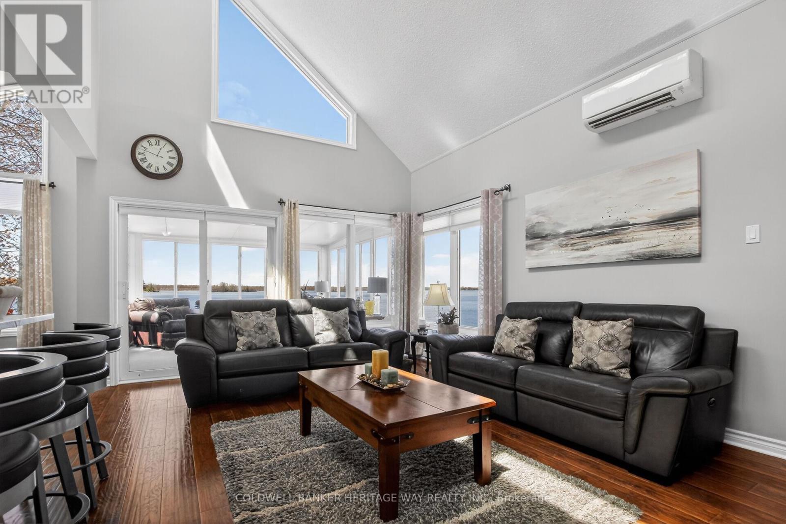 109 3A AVENUE - 11