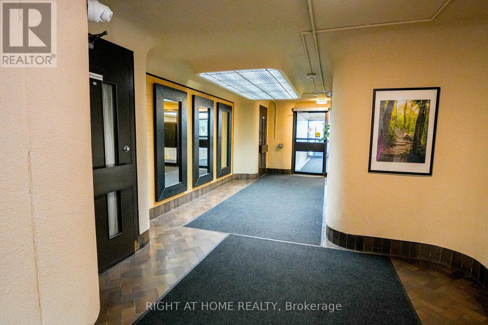 #2203 1 MASSEY SQUARE - 18