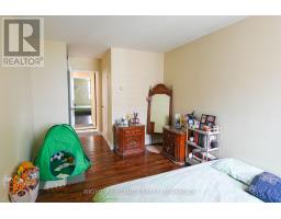2203 - 1 Massey Square, Toronto, ON M4C5L4 Photo 16