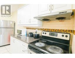 2203 - 1 Massey Square, Toronto, ON M4C5L4 Photo 18
