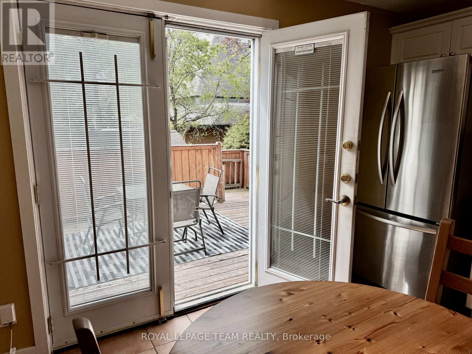 196 PRINCE ALBERT STREET - 20