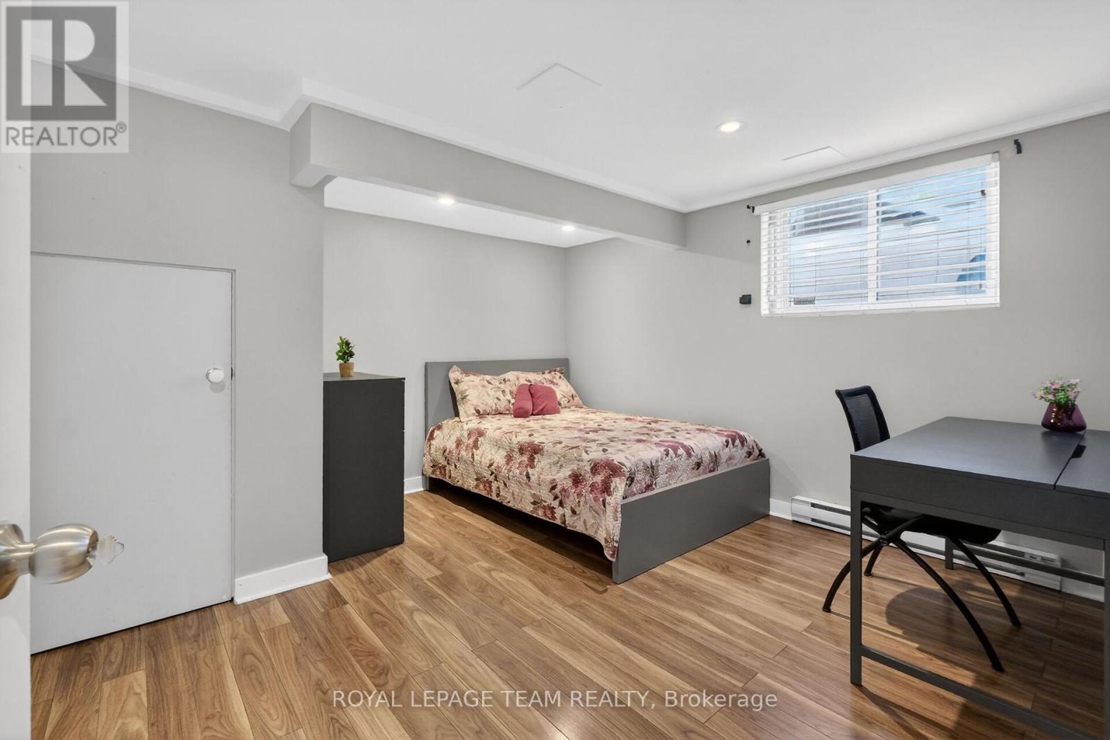 196 PRINCE ALBERT STREET - 26