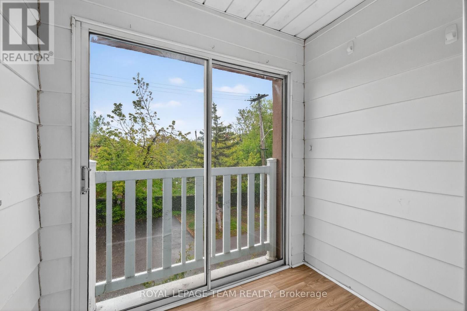 196 PRINCE ALBERT STREET - 40