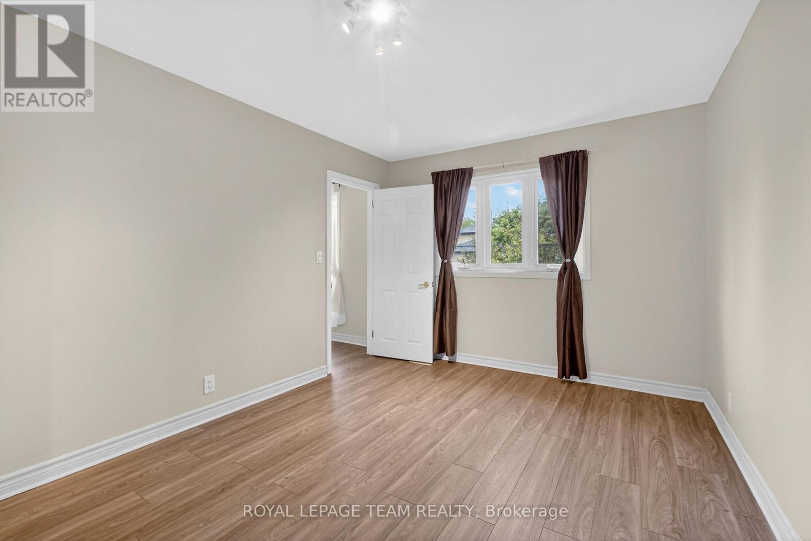 196 PRINCE ALBERT STREET - 41