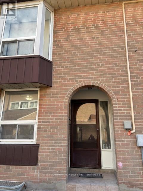 ##73 246 JOHN GARLAND BOULEVARD - 12