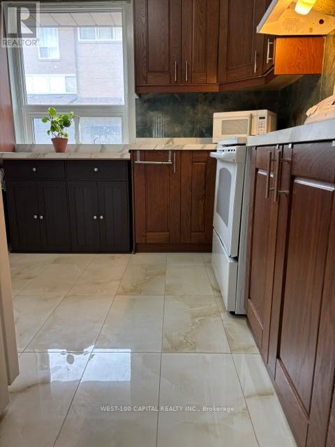 ##73 246 JOHN GARLAND BOULEVARD - 3