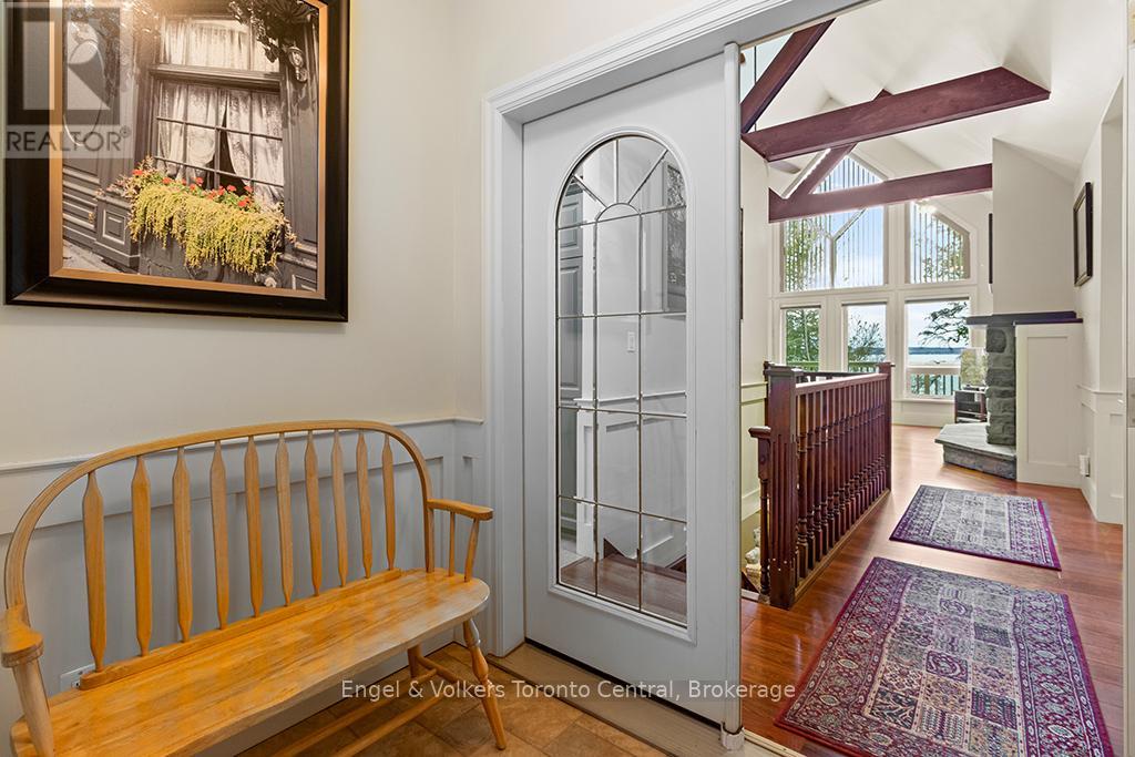 128 BUCKINGHAM LANE - 8