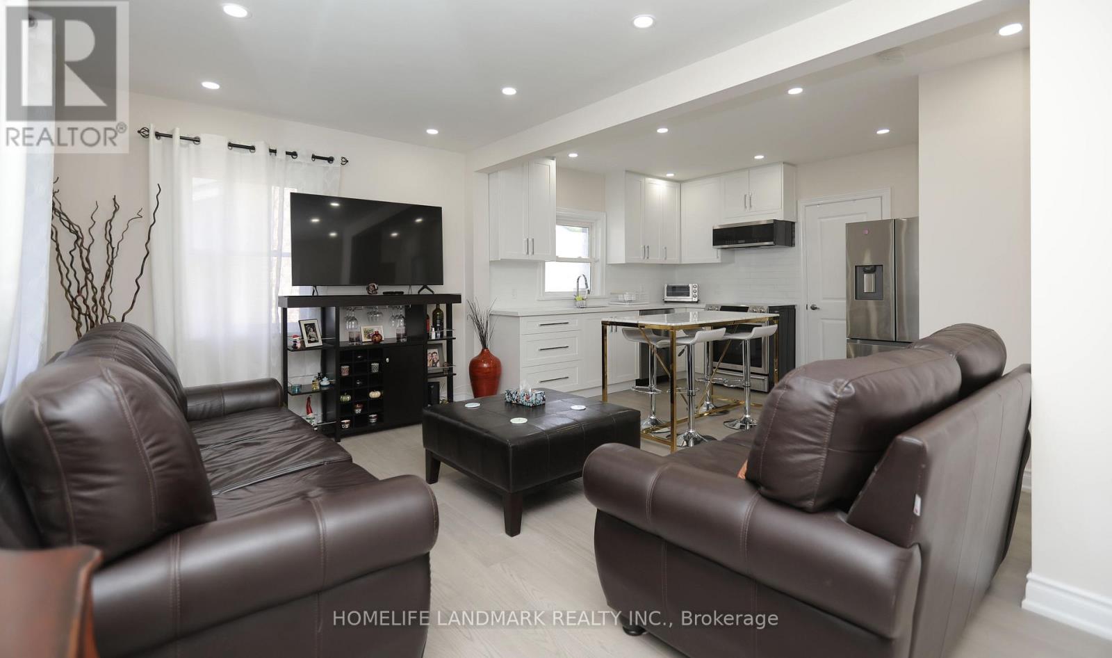 181 NEWTON STREET E - 11