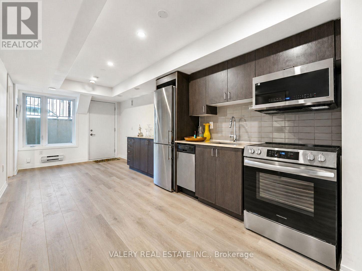 #1 183 WILLIAM DUNCAN ROAD - 8