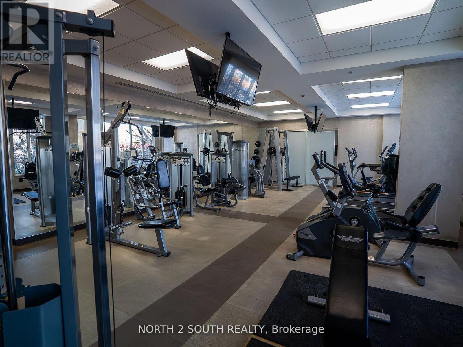 #1012 85 NORTH PARK ROAD - 13