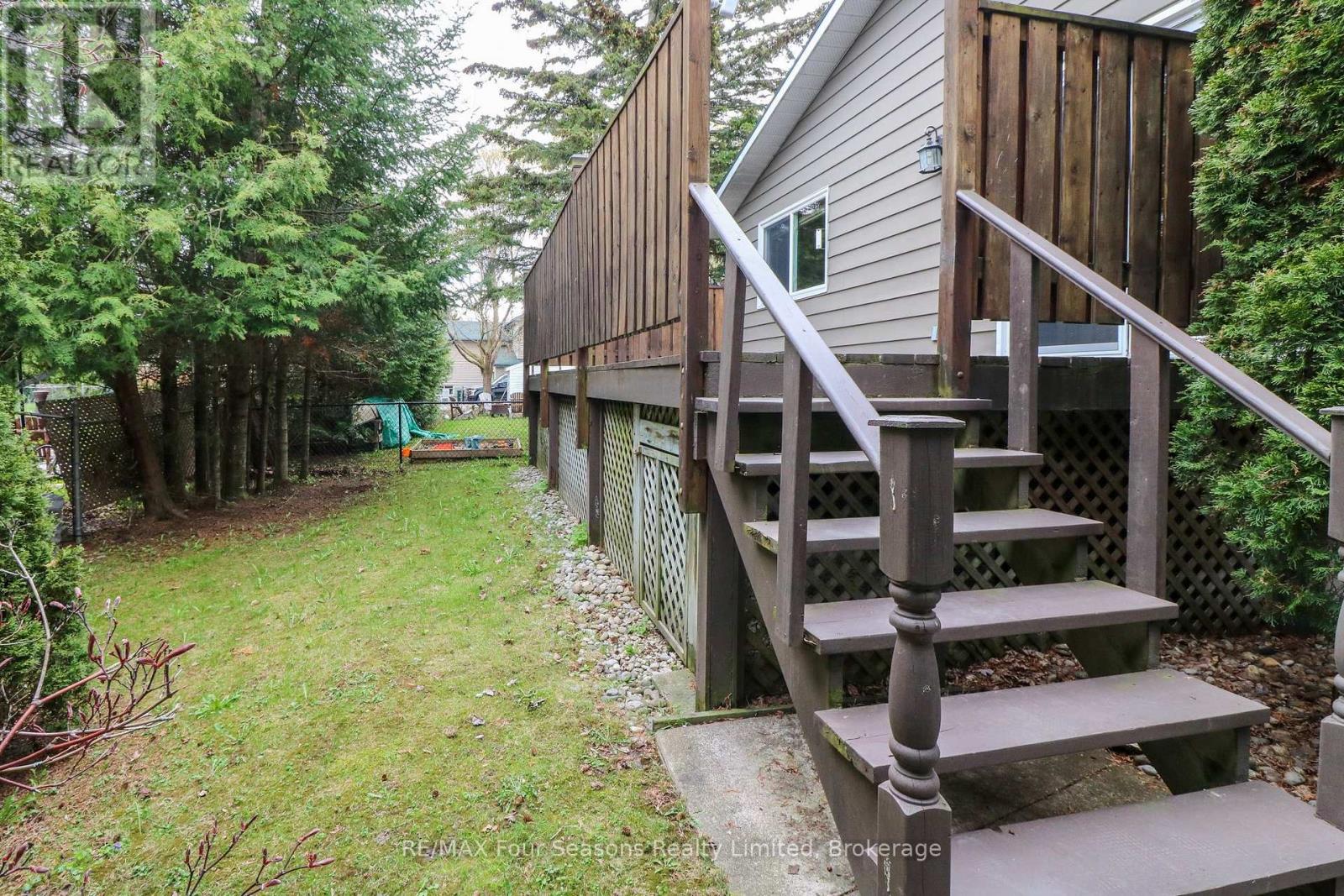323 HICKORY STREET - 33