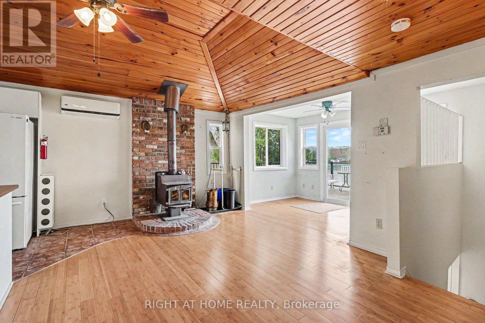4664 NORTHWOODS DRIVE - 10
