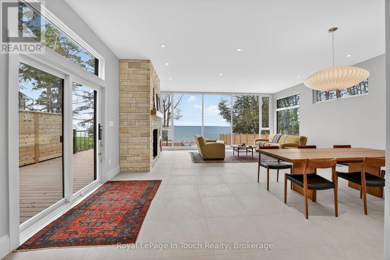 160 TINY BEACHES ROAD N - 13