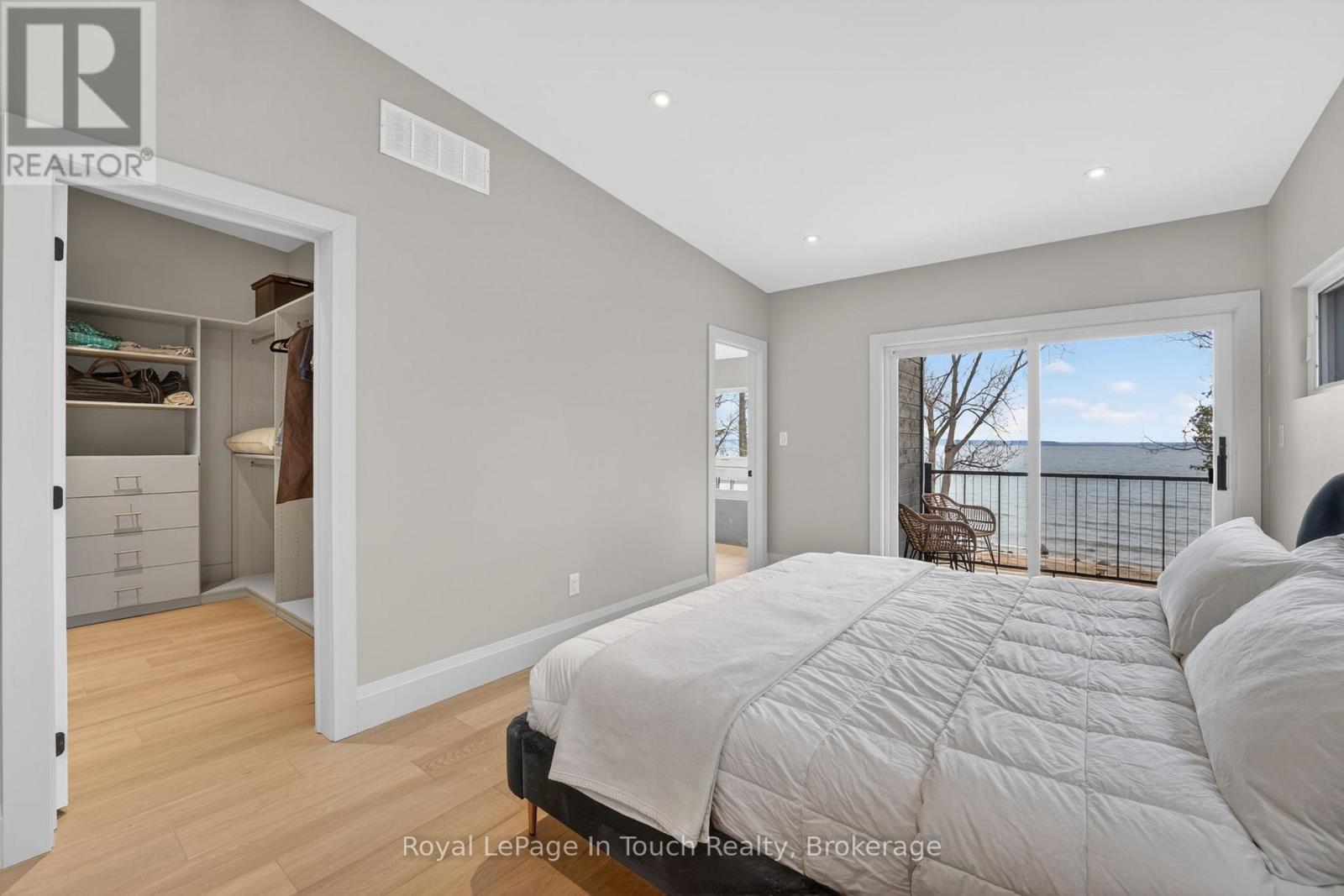 160 TINY BEACHES ROAD N - 21