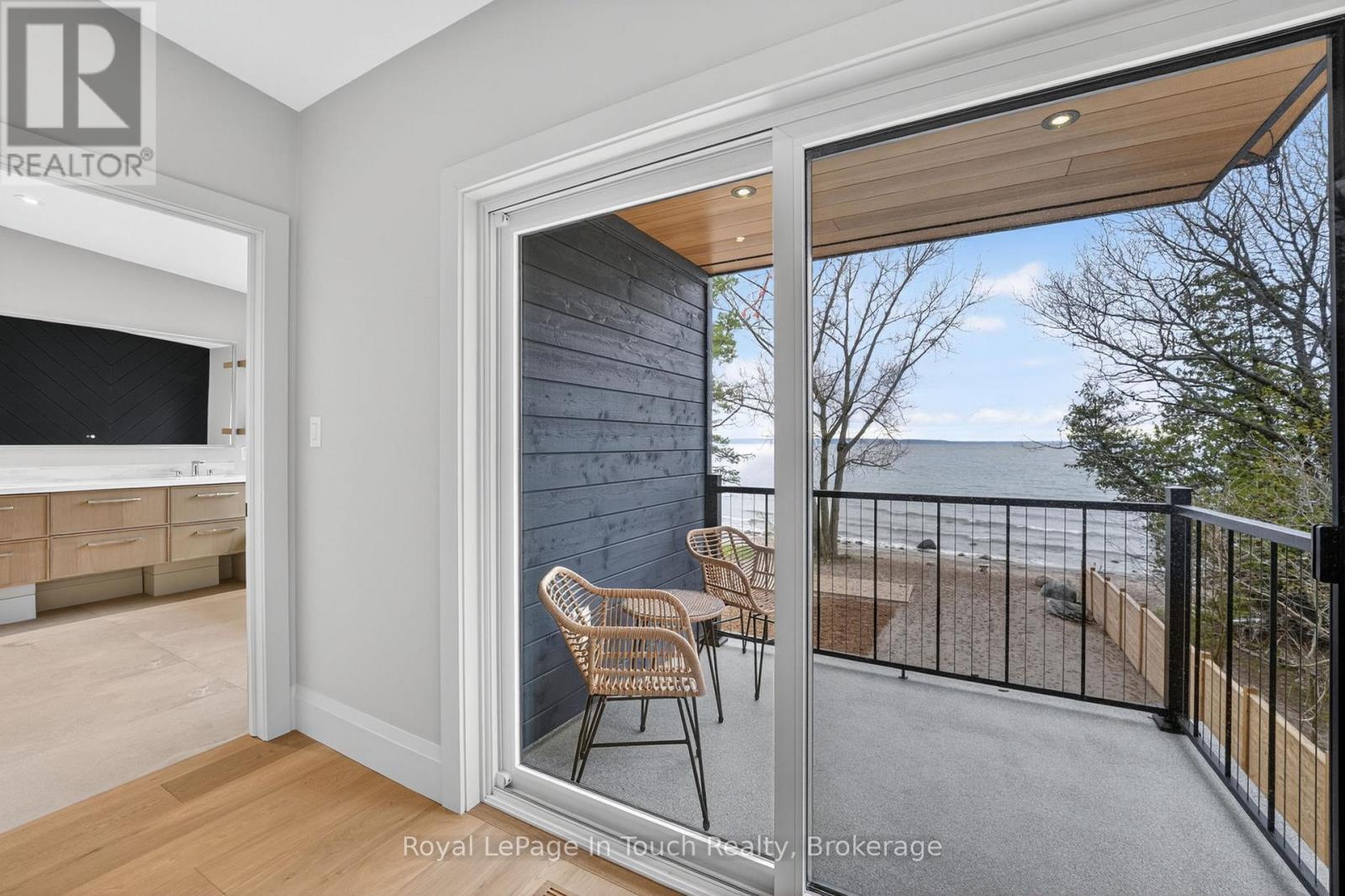 160 TINY BEACHES ROAD N - 22