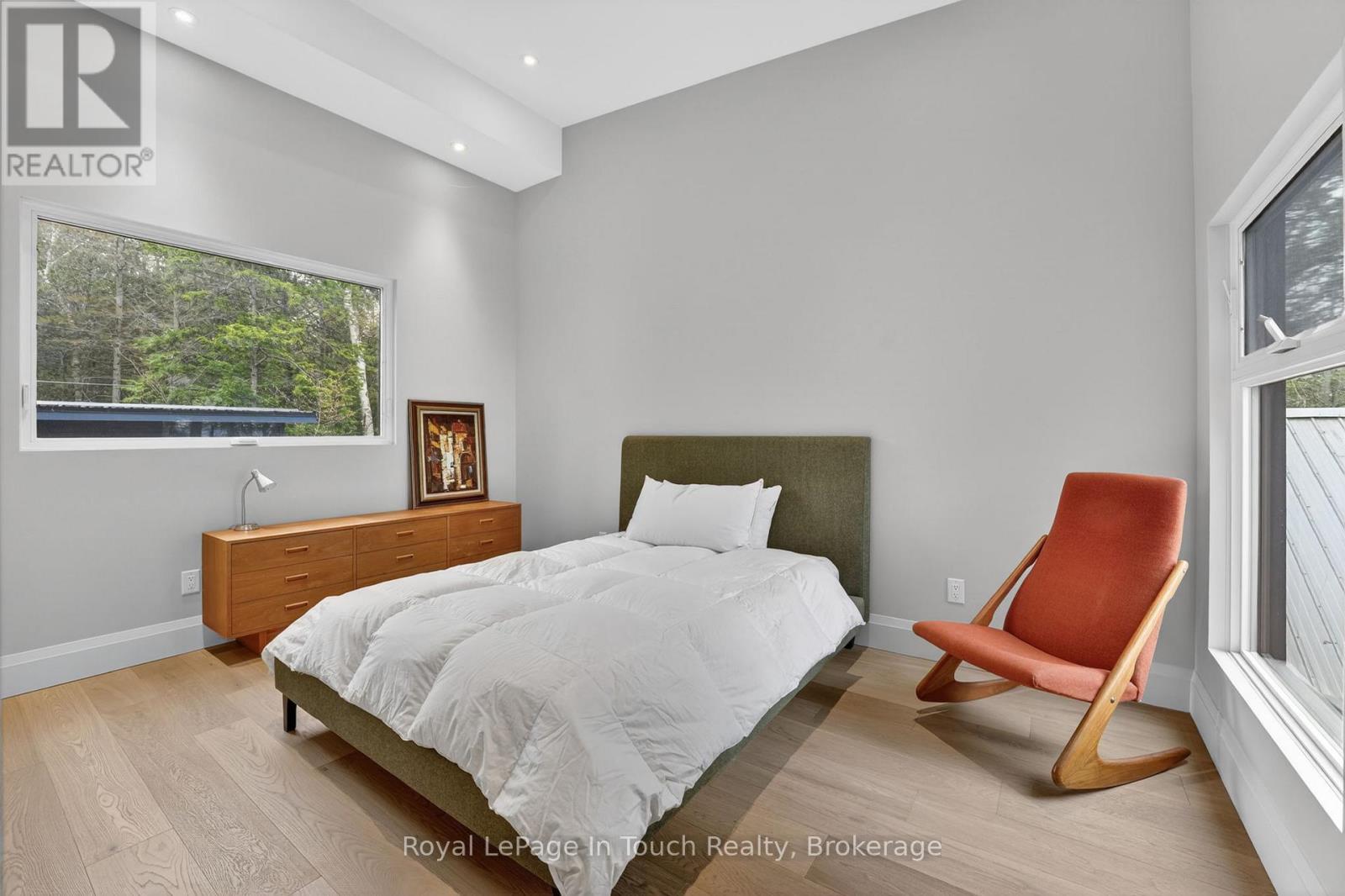 160 TINY BEACHES ROAD N - 28